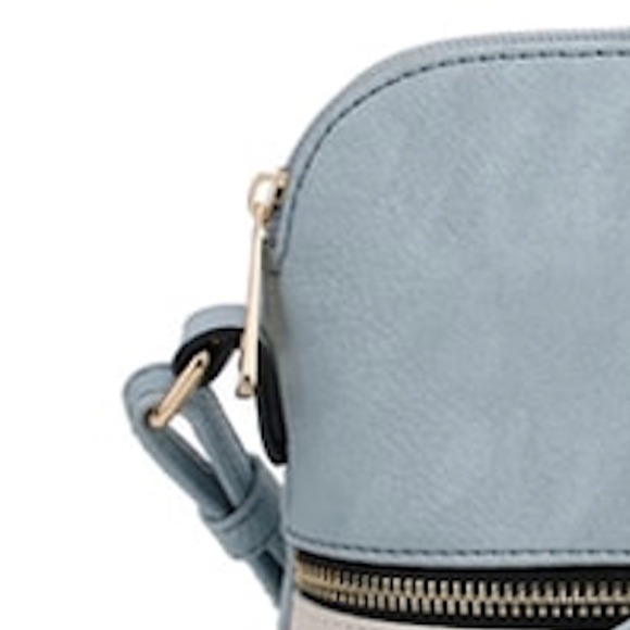 DONATED! Bella Blue & Ivory Crossbody Bag Purse NWT!!! - Picture 4 of 4